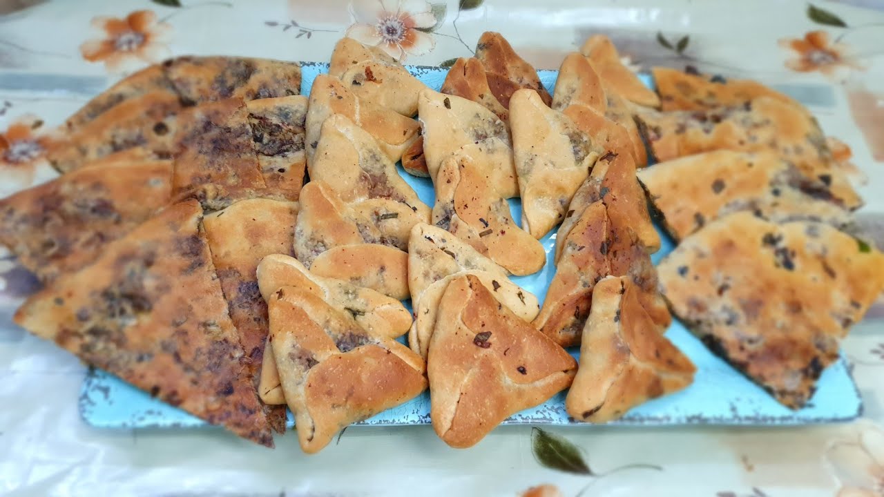 فطاير الحميض والزعتر الأخضر... أحلى فطور..  وأحلى لمه... وصحتين•♡