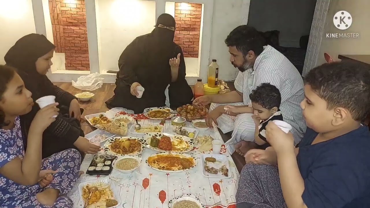 فطورنا اليوم محاشى خامس يوم رمضان بوسعود جاب لنا عصير طازج وسوشى🤣🤣🤣🤣🤣
