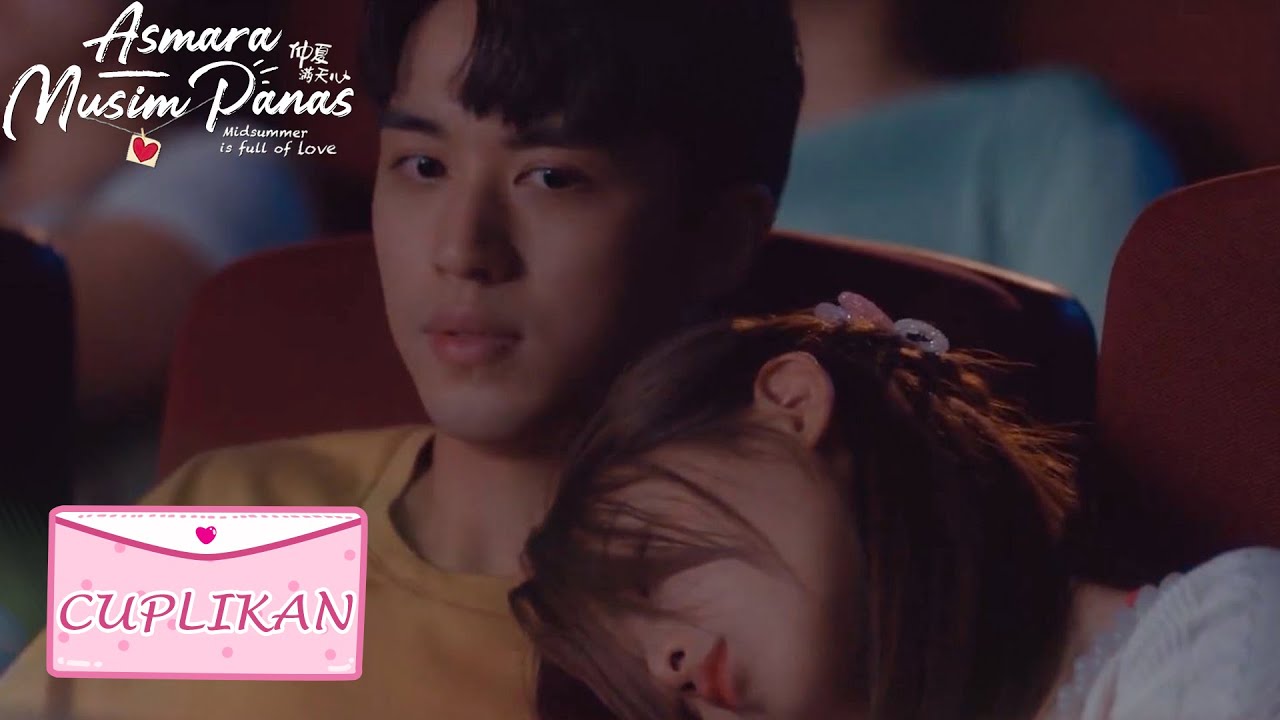 Midsummer is Full of Love | Cuplikan EP13 Saat Kamu Tertidur Dibahuku | 仲夏满天心 | WeTV 【INDO SUB】