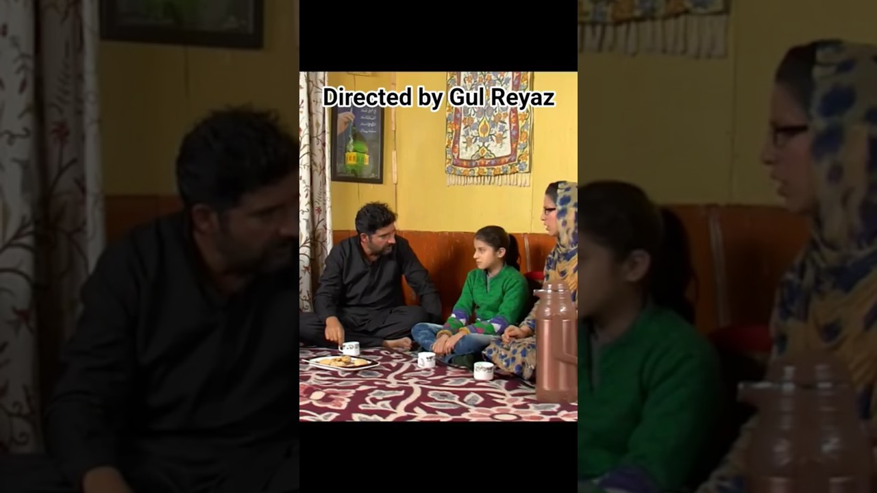 #new #kashmirifunnydrama #trending #youtubeshorts #viral #ytshorts #director #gulreyaz
