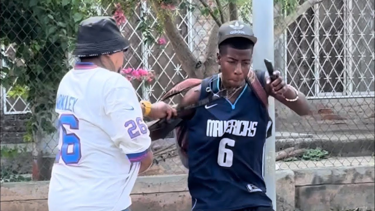 Yo soy un caramelo escaso nivel nada de nervios 🤣🤌🏾