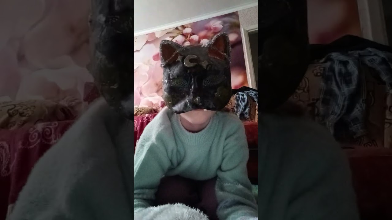Всё это время я прыгала ужастно😢😢😢😭и да вышло видео 11 минут