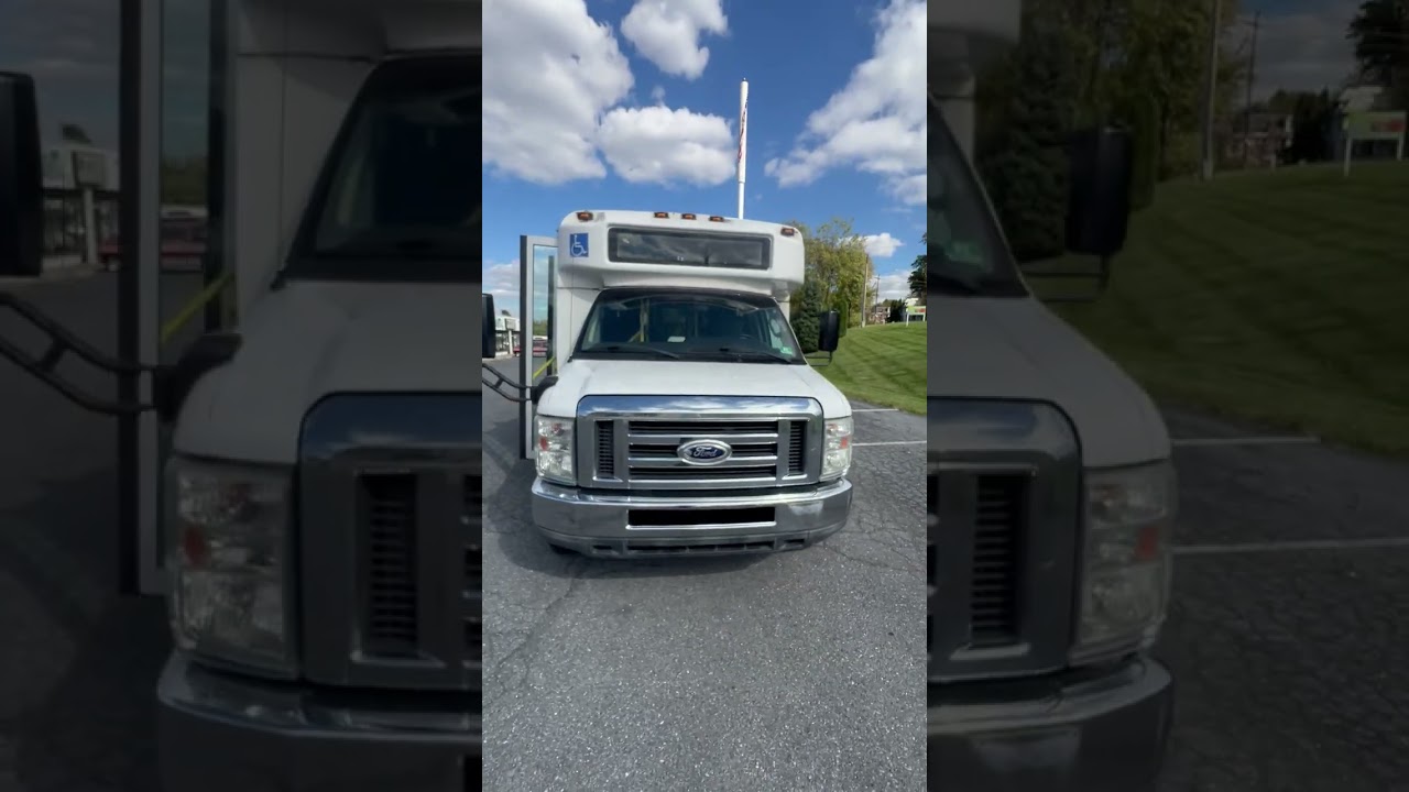 GovDeals: 2015 Ford E450 shuttle bus