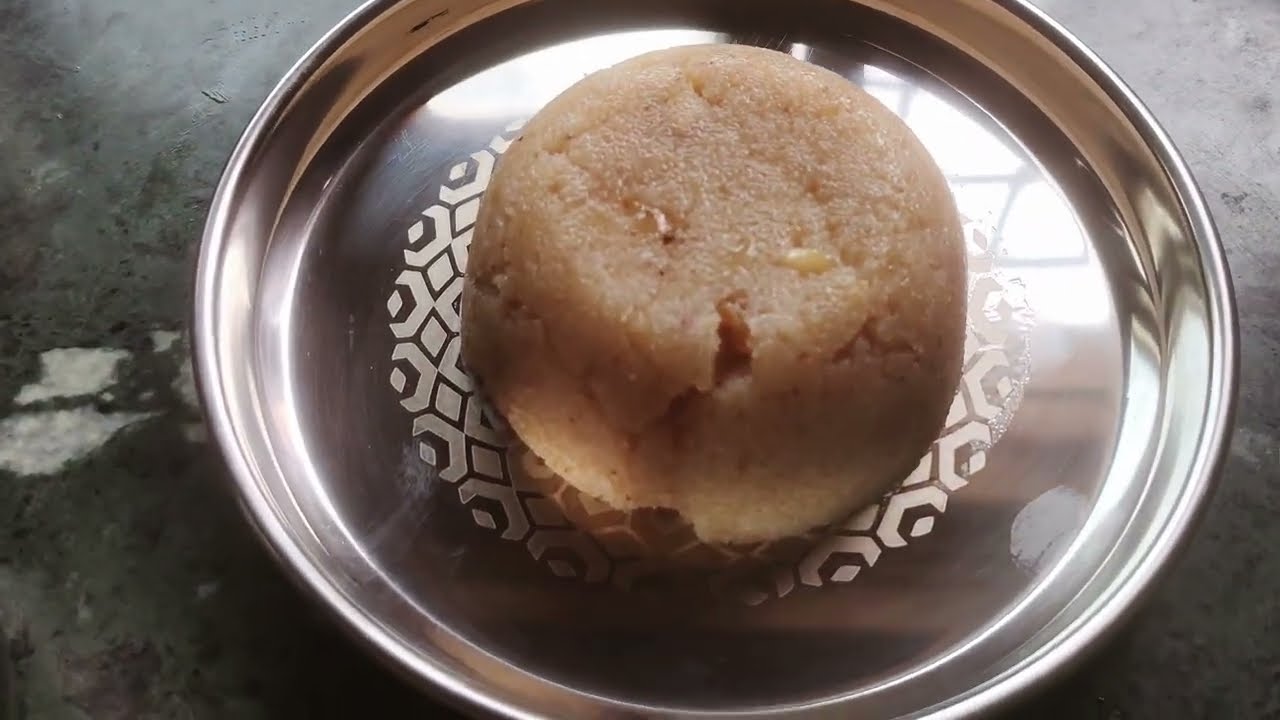 अतिशय मऊ व लुसलुशीत शिरा /तोंडात विरघळणारा मऊ शिरा/Sheera Recipe/Suji Halwa recipe 