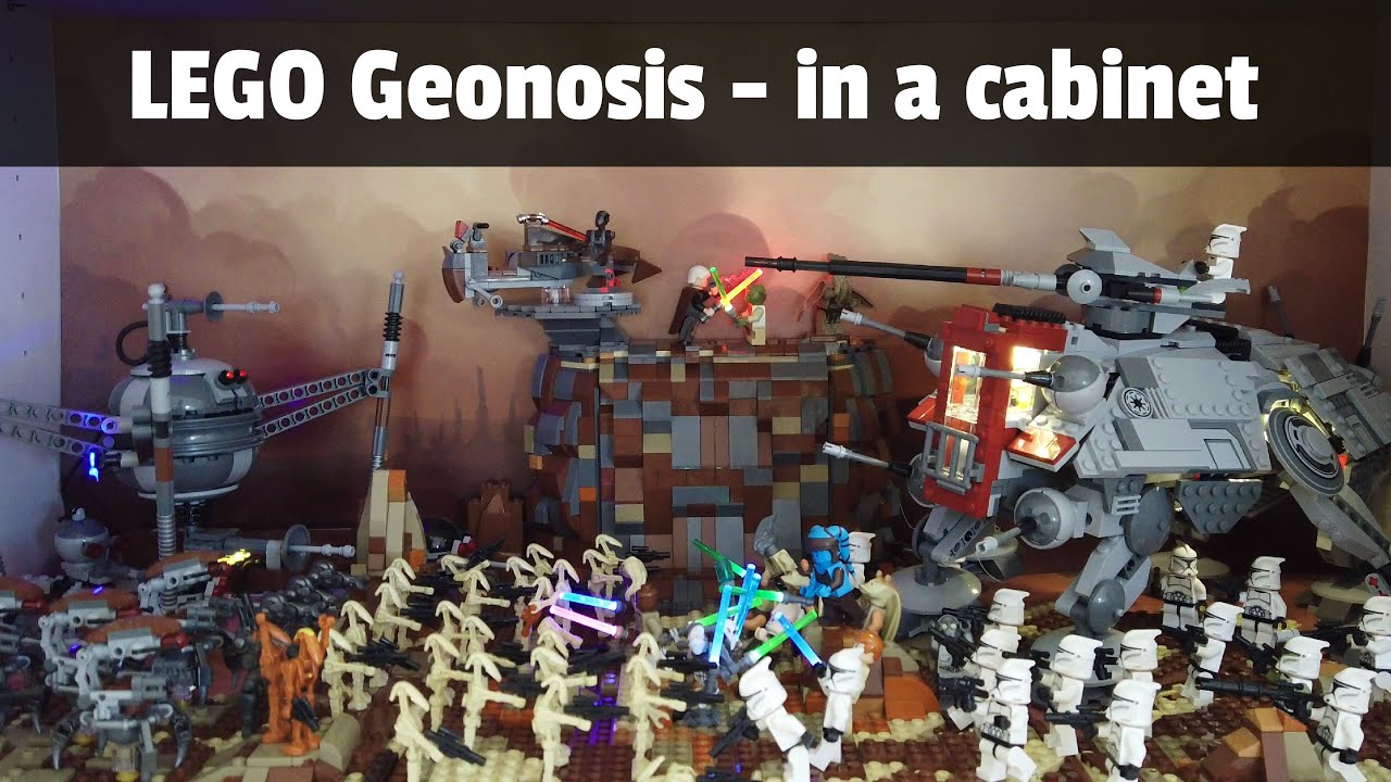 Epic LEGO Battle of Geonosis MOC - with LED Lightsabers