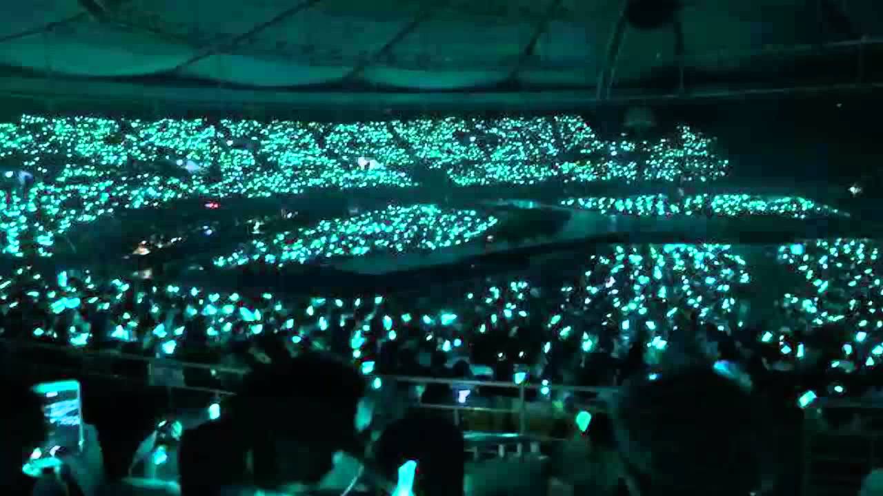 [Audio]150517 Shawol singing Honesty @SWC4INSOULDAY3