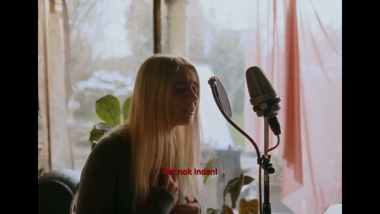Ella Augusta - Hvad Nu Hvis (Livesession)