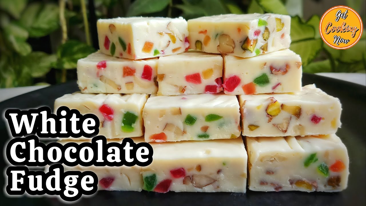 How to make White Chocolate Fudge | Quick & Easy White Chocolate Fudge Recipe | Christmas Sweets