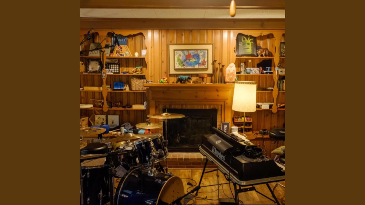Youngstown 8 (feat. Thin Thicket, Damon the Soulful Samurai, Drehova, Antonio Labra, Thomas...