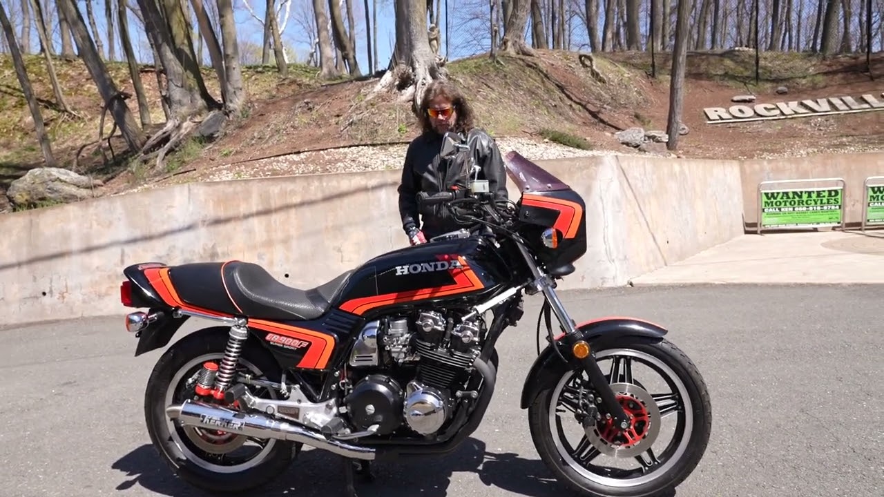 PRISTINE 1981 Honda CB900F Super Sport