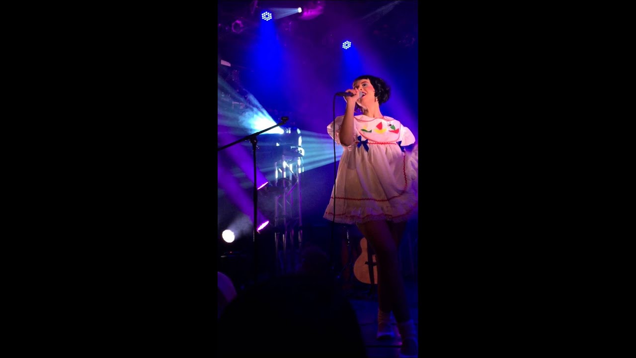 Melanie Martinez - ALPHABET BOY
