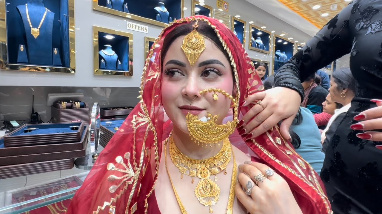 Sabse Sasta Gold 😱♥️ GIRI ZEVER MAHAL  DELHI 😱 mein ( Sone ka MEHAl )  #kartikgiri