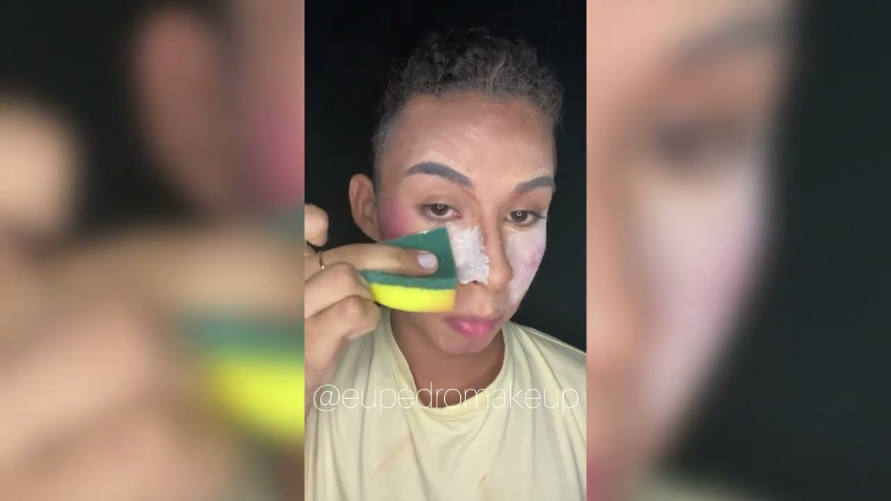 Tutorial bem f&aacute;cil pra voc&ecirc;s😅#fypシ゚viral #makeup #maquiagemx #maquiagembrasil