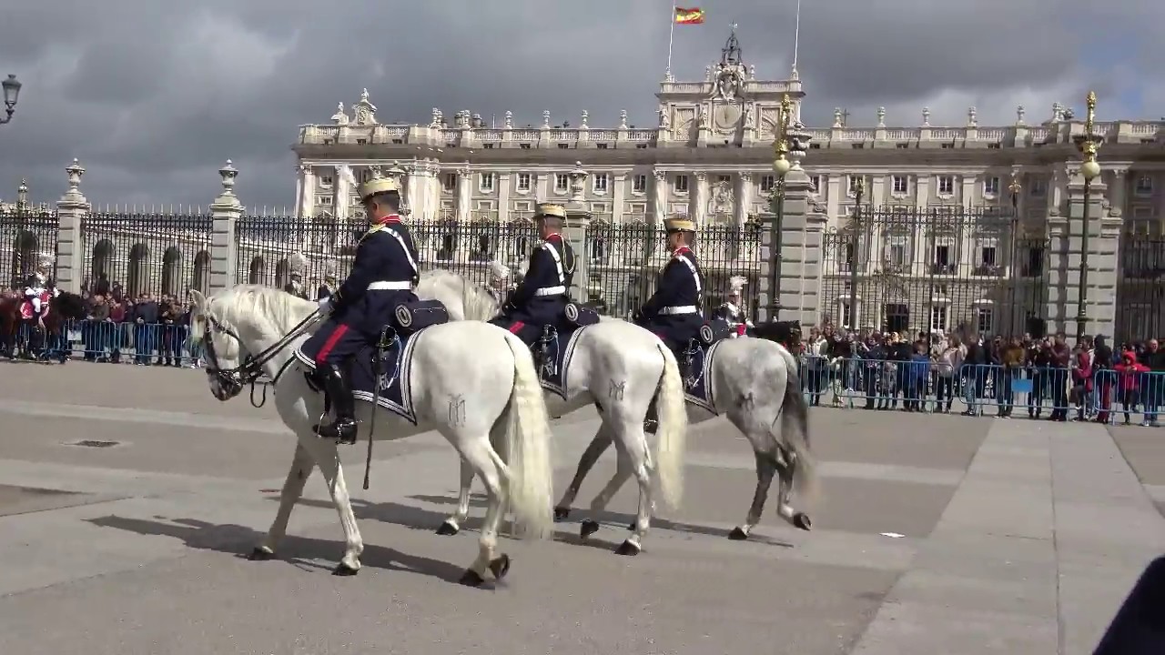 Cambio de Guardia Solemne Palacio Real de Madrid 04-04-2018