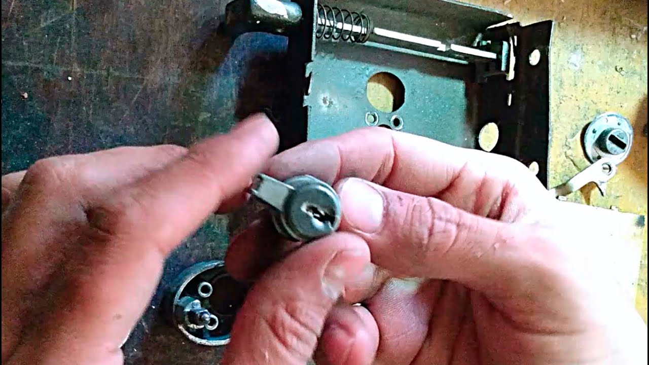 como ARMAR una CERRADURA o chapa ( Visual )