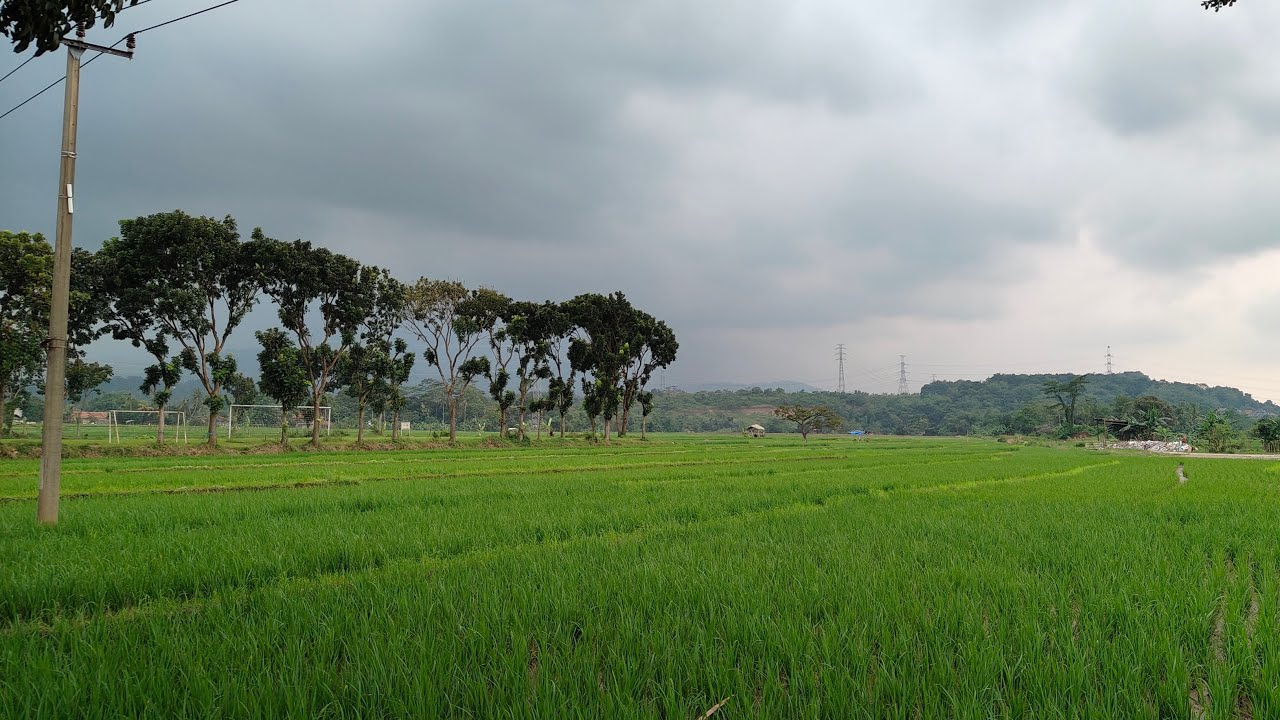 Ngabuburit Di alam yang Indah