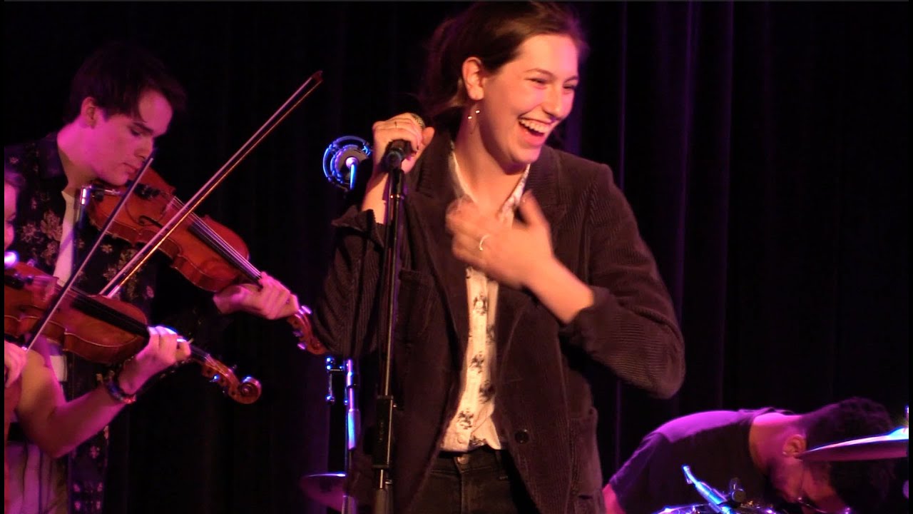 Mikaela Straus 2017 (King Princess) - covering It's A Man's World