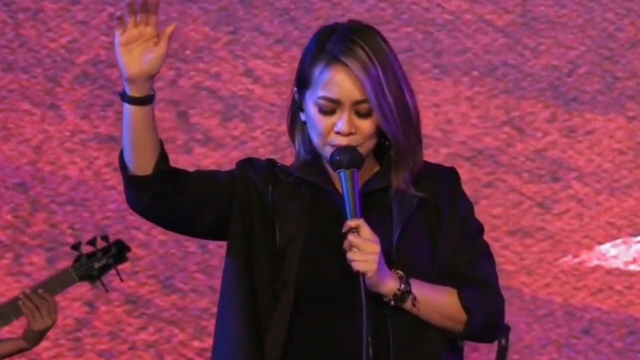 PenyertaanMu Tuhan  (Kamasean Matthews) - Tetap Setia (JPCC Worship)