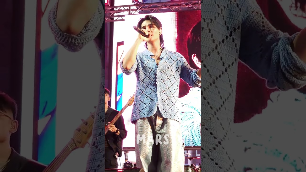 171223 | Jeff Satur - แค่เธอ [Why Don't You Stay] feat. Barcode @SIAM MUSIC FEST 2023 #jeffsatur
