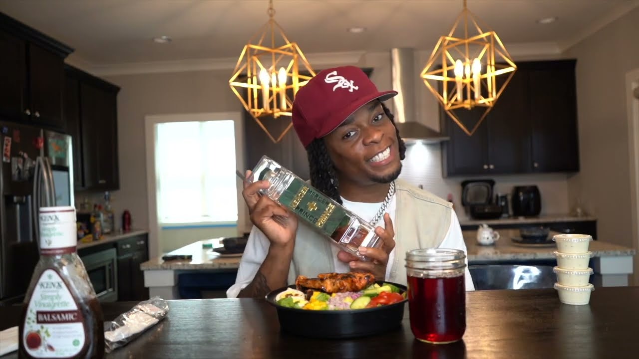 MUKBANG -COBB SALAD | I'M NOT LONLEY BUT I FEEL ALONE