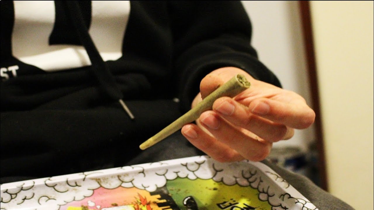 Blunt Verde? e Bolando um CONE!