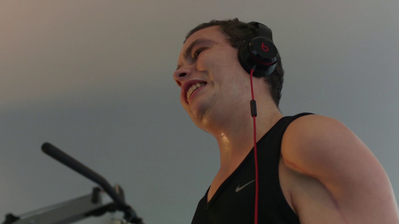 Defying a sarcoma diagnosis, when you are 17 years old