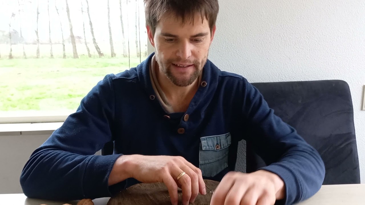 Noten op een makkelijke manier kraken met weinig gedoe.