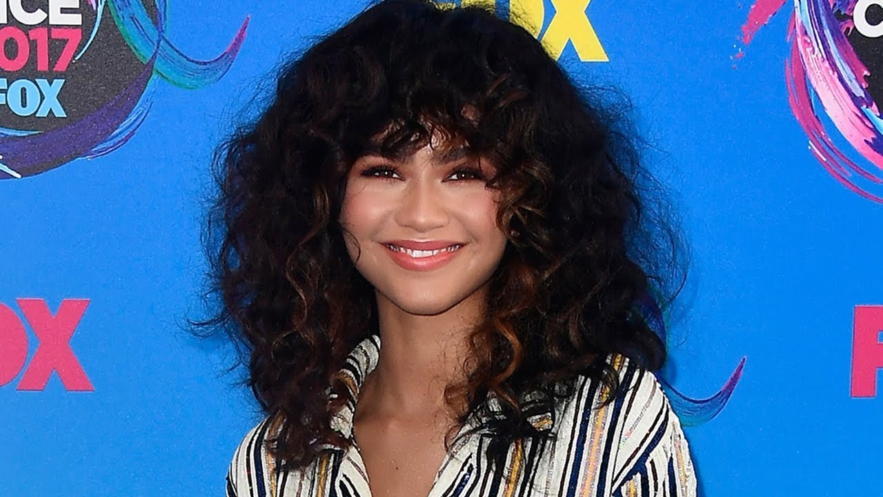 Zendaya SLAMS 