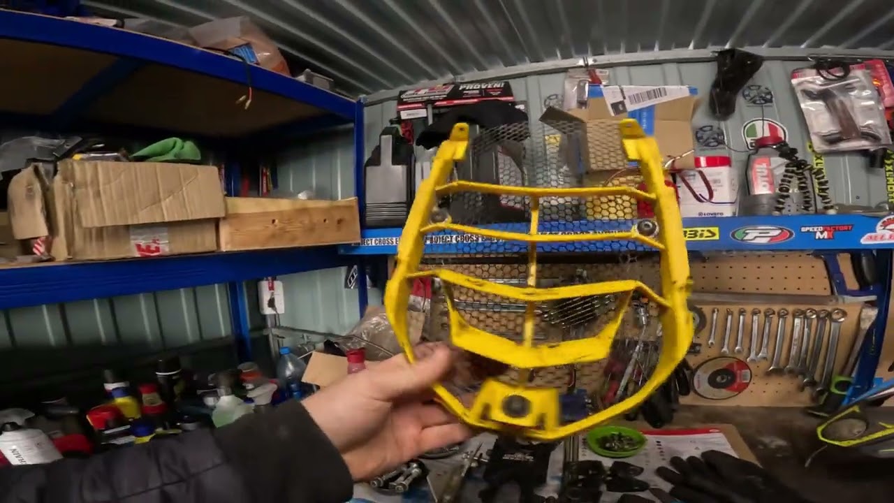Początki napraw Quadzisza Can am DS 450