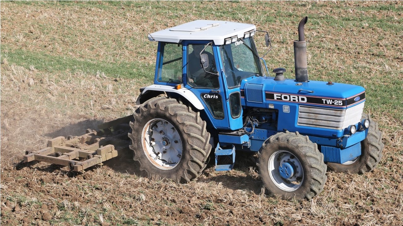 Classic 1989 Ford TW-25 II | Cultivating with Blench pigtail | From the Farming with Ford DVDs