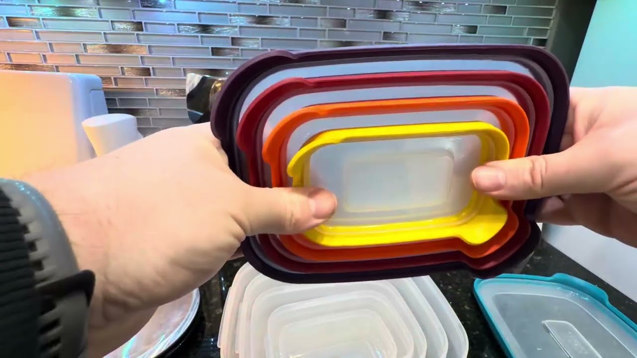 Joseph Joseph Nest Lock Plastic BPA Free Food Storage Container Set with Lockable Airtight Leakproof