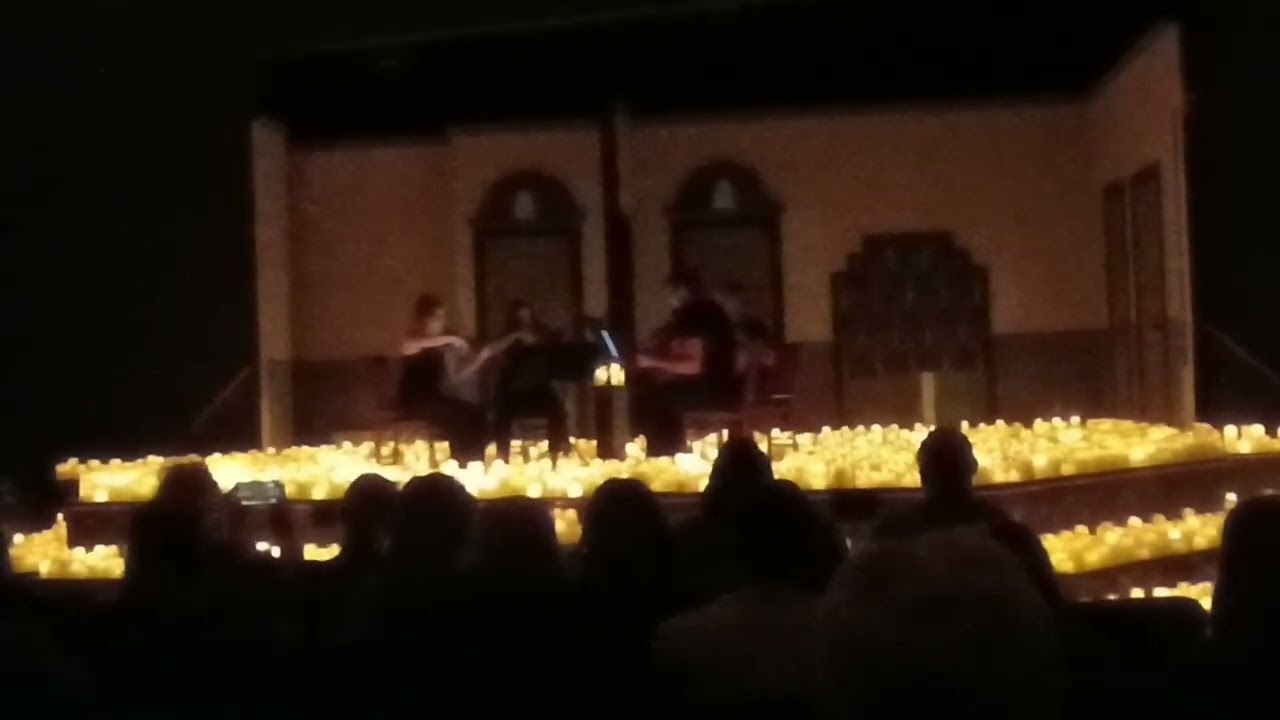 Candlelight: 90s Unplugged