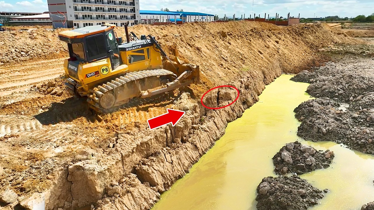 Wonderful Complete Starting NEW Dozer Shantui DH17 C3 Pushing piles of soil into the rice fields