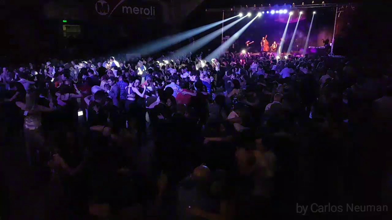 Abrazos miles, amigos más de mil. ETI La Falda, Tango en Córdoba, Argentina
