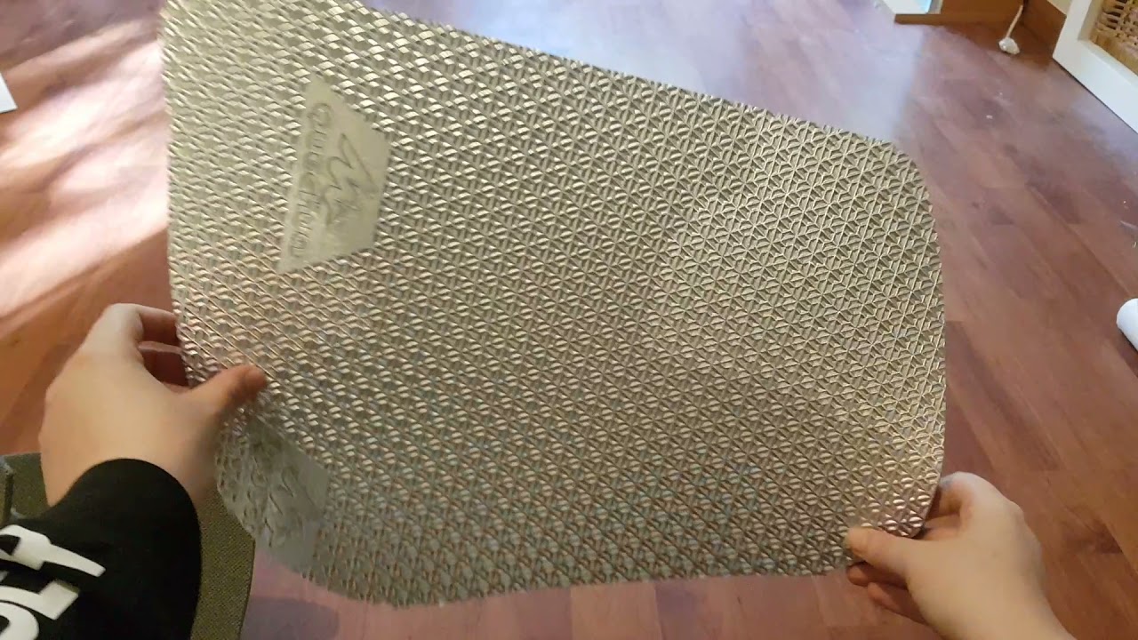 Rideau ocultant et thermo-isolant DIY pour voiture!