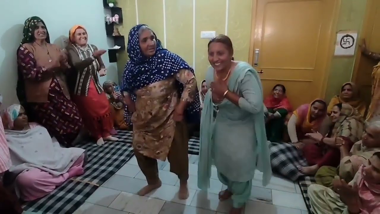 हरियाणवी मस्तीगीत छोटा वीरा तैयार नन्दी #haryanvi #masti #dance #viral #video #geet #sunita nadal