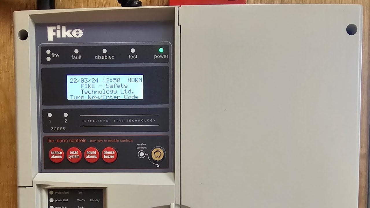 Weekly test on a Fike twinFlex Pro 2 Testing a call point Enabling the controls and resetting
