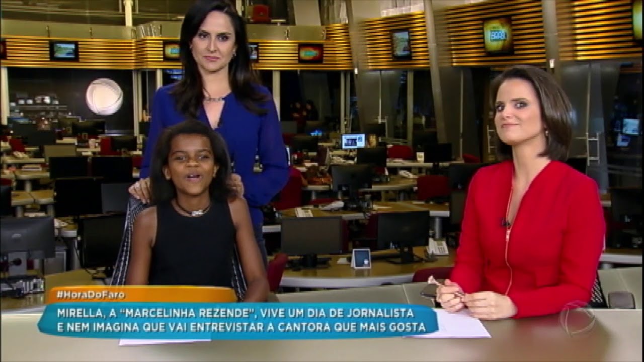 Mirella, que sonha ser jornalista, conhece Carla Cecato e Roberta Piza