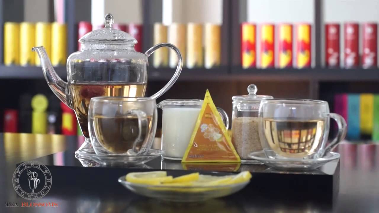 How to brew blooming tea