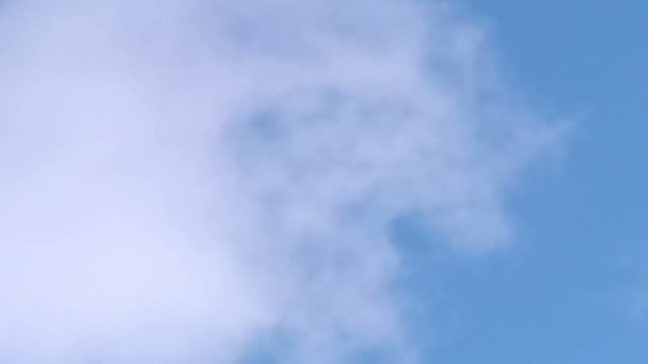 Cirrus sr-22 flying over My house 