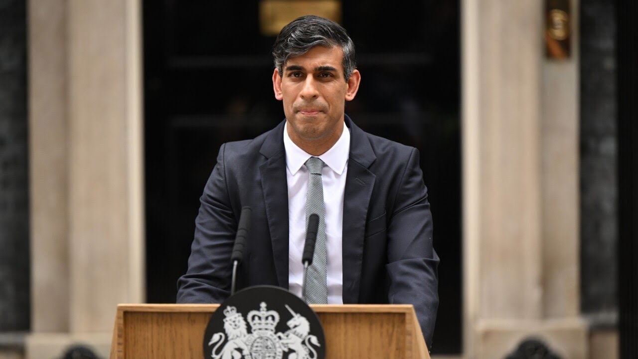 Rishi Sunak resigns as Conservative Party leader after election loss