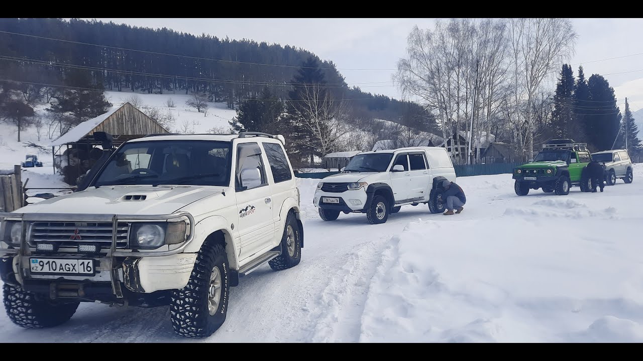 Зимний брод через реку 
