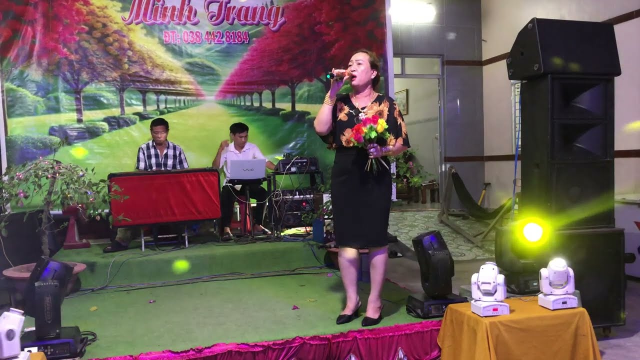 Kim Loan trình bày. Bong mua tím