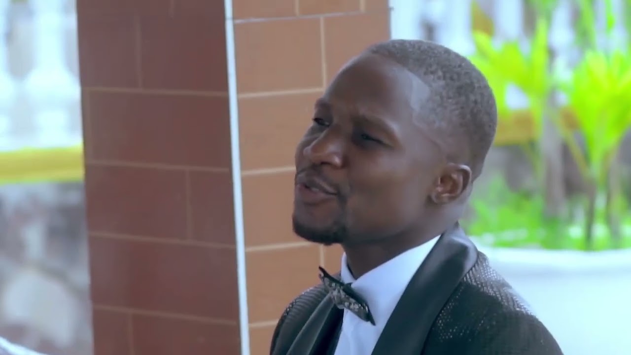 Docteur John Mabiala-EN ATTENDAT-(Official Video)