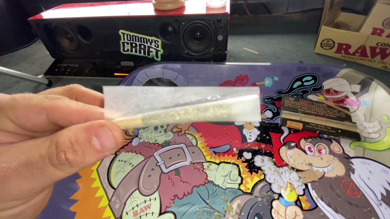 Rolling Tutorial - How To Roll A Back-roll AKA Inside Out Roll