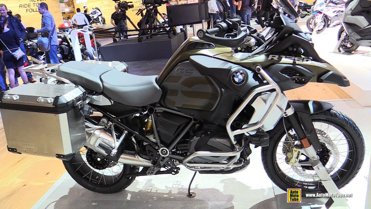 2019 BMW R1250GS Adventure Kalamata Matt - Walkaround - Debut at 2018 EICMA Milan