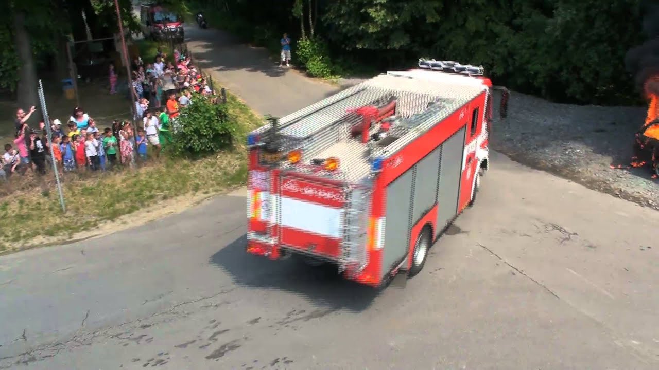 den dětí 12 6  s hasiči