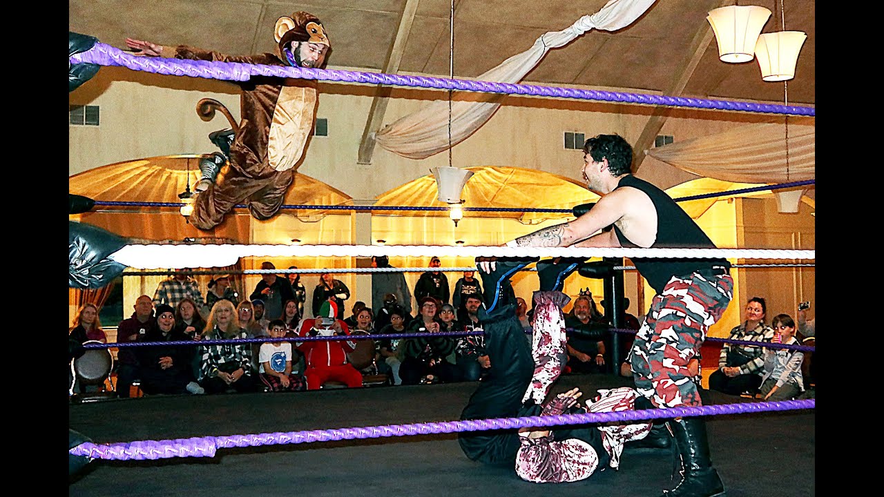 Costume RUMBLE - NB: "Return of the Day of the Dead"