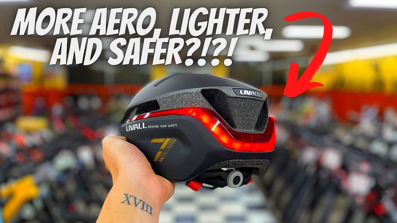 IS THIS THE FUTURE?? *LIVALL EVO21 SMART HELMET* SAFTEY NEVER LOOKED SO FAST!!