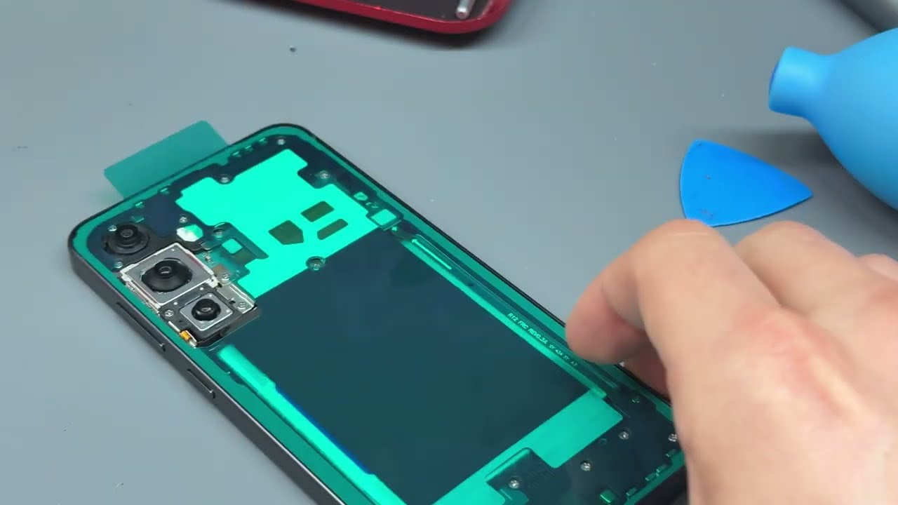Замена экрана Samsung Galaxy S24 FE 5G &mdash; полное пошаговое руководство по ремонту!
